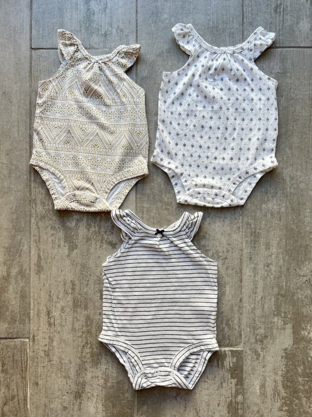 Baby Girl Lot Set of 3 Ruffle Sleeveless Boho One Piece Bodysuit Romper CUTE 3m